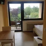 Bed & Breakfast Hotel-pension Schlossgarten 3*