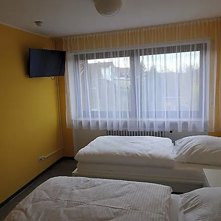 فندق مبيت وإفطار Hotel-pension Schlossgarten Trippstadt