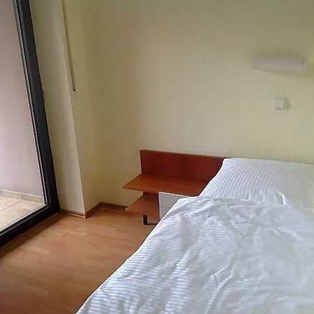 Hotel-pension Schlossgarten Trippstadt
