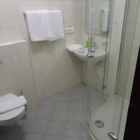 Hotel-pension Schlossgarten Trippstadt